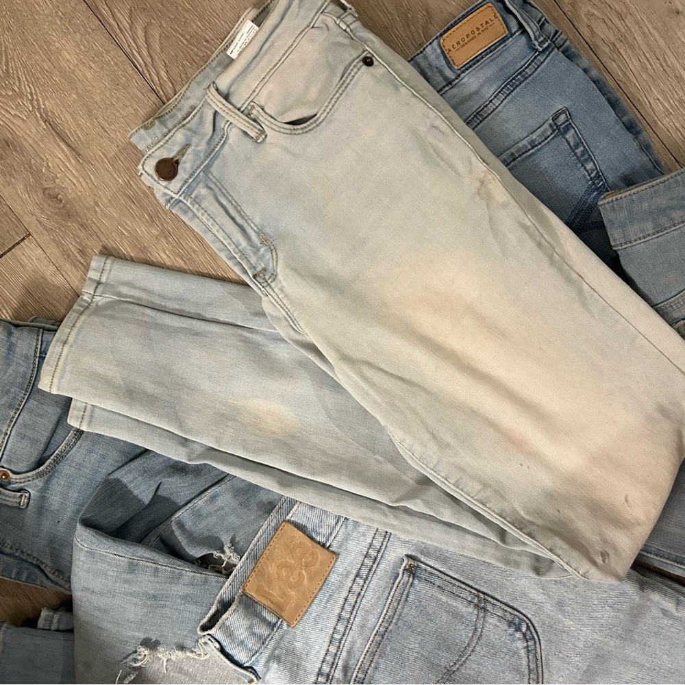 5 PAIRS OF JEANS - Picture 6 of 6